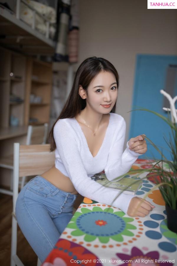 唐安琪  [XiuRen]高清写真图 2021.11.22 No.4250 唐安琪第11张图片
